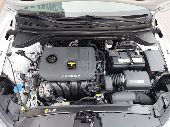 Hyundai Elantra 2016, 130,000 km - 2.0 l - Bakı