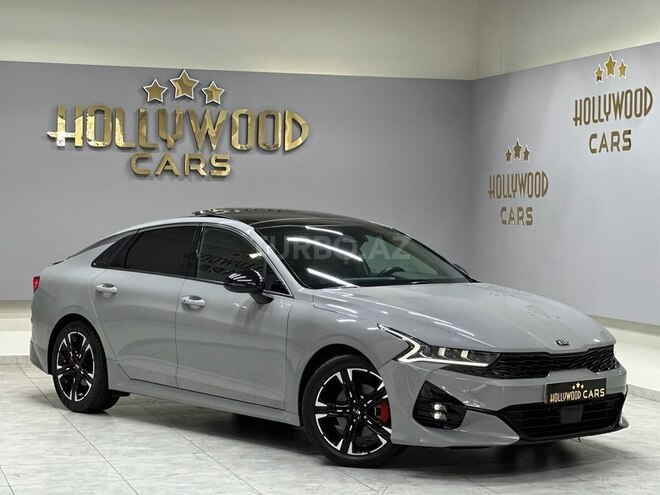 Kia K5-4