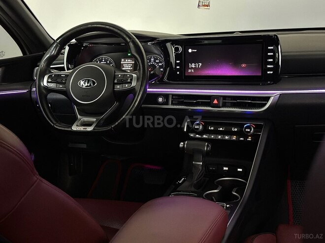 Kia K5-19