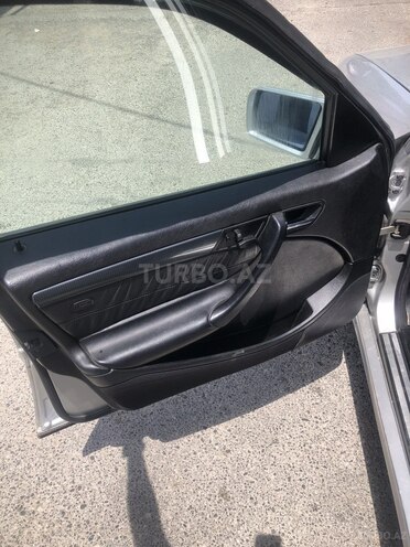 Mercedes C 240 2000, 380,000 km - 2.4 l - Bakı