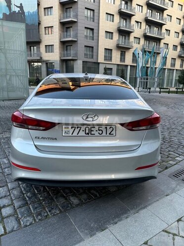 Hyundai Elantra 2018, 26,888 km - 2.0 l - Bakı