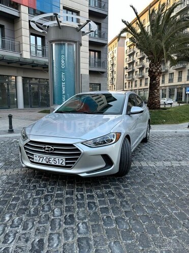 Hyundai Elantra 2018, 26,888 km - 2.0 l - Bakı