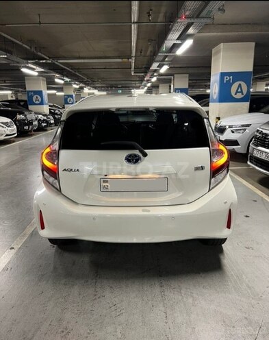 Toyota Aqua 2019, 85,000 km - 1.5 л - Bakı