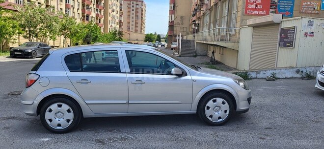 Opel Astra 2005, 218,000 km - 1.4 l - Bakı
