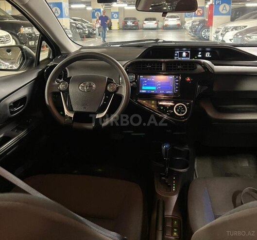Toyota Aqua 2019, 85,000 km - 1.5 л - Bakı