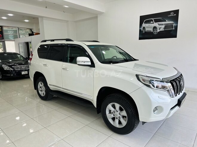 Toyota Land Cruiser Prado-25