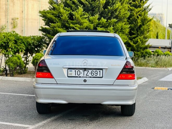 Mercedes C 180 1999, 265,321 km - 1.8 l - Bakı