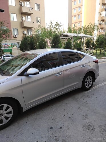 Hyundai Elantra 2019, 83,000 km - 2.0 l - Bakı