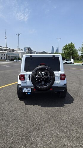 Jeep Wrangler-7