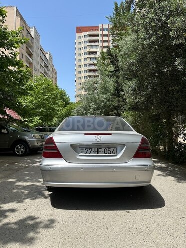 Mercedes E 270 2003, 553,000 km - 2.7 l - Bakı