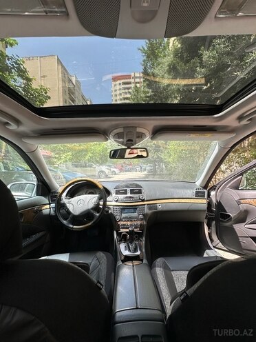 Mercedes E 270 2003, 553,000 km - 2.7 l - Bakı
