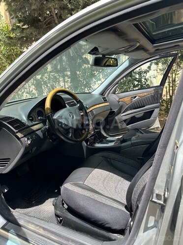 Mercedes E 270 2003, 553,000 km - 2.7 l - Bakı