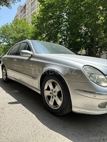 Mercedes E 270 2003, 553,000 km - 2.7 l - Bakı
