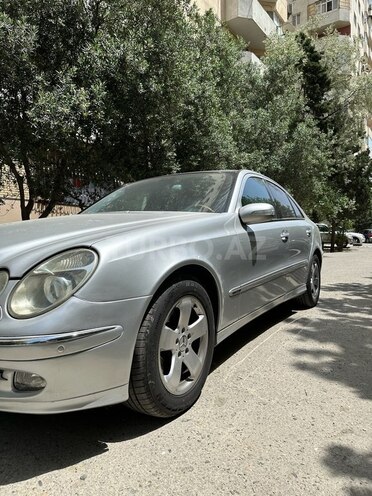 Mercedes E 270 2003, 553,000 km - 2.7 l - Bakı