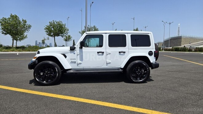 Jeep Wrangler-6