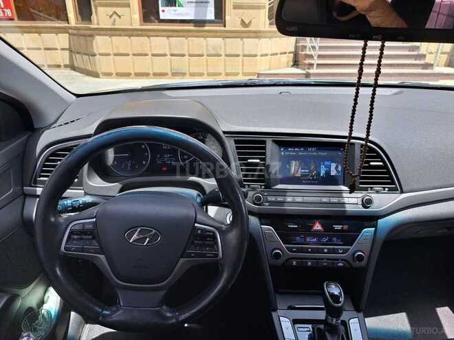 Hyundai Avante 2017, 170,000 km - 1.6 l - Bakı
