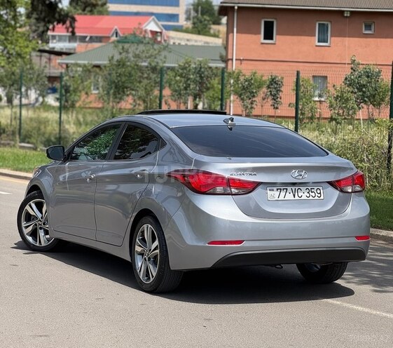Hyundai Elantra 2015, 105,000 km - 1.8 л - Goranboy