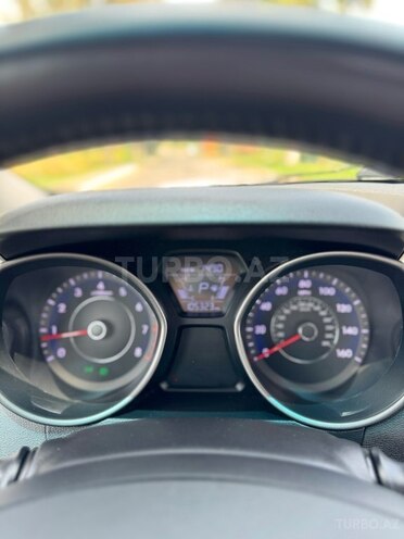 Hyundai Elantra 2015, 105,000 km - 1.8 л - Goranboy