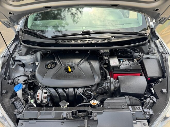 Hyundai Elantra 2015, 105,000 km - 1.8 л - Goranboy