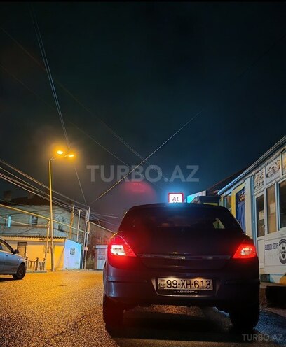 Opel Astra 2009, 260,000 km - 1.3 l - Naxçıvan