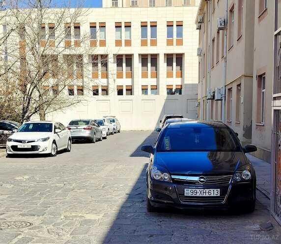Opel Astra 2009, 260,000 km - 1.3 l - Naxçıvan