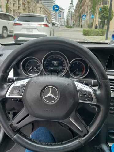 Mercedes E 220 d 2016, 327,500 km - 2.0 л - Bakı