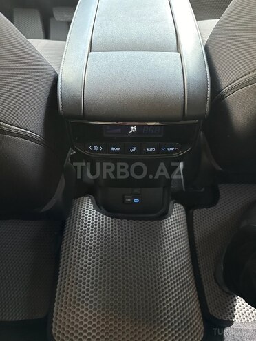Toyota Highlander-7