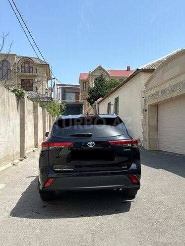 Toyota Highlander-5