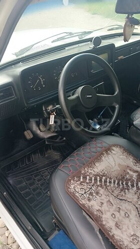 LADA (VAZ) 2107 2003, 80,000 km - 1.6 l - Quba