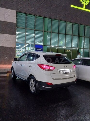 Hyundai ix35 2011, 178,925 km - 2.4 l - Bakı