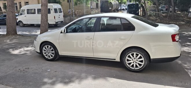 Volkswagen Jetta 2007, 311,000 km - 1.6 l - Bakı