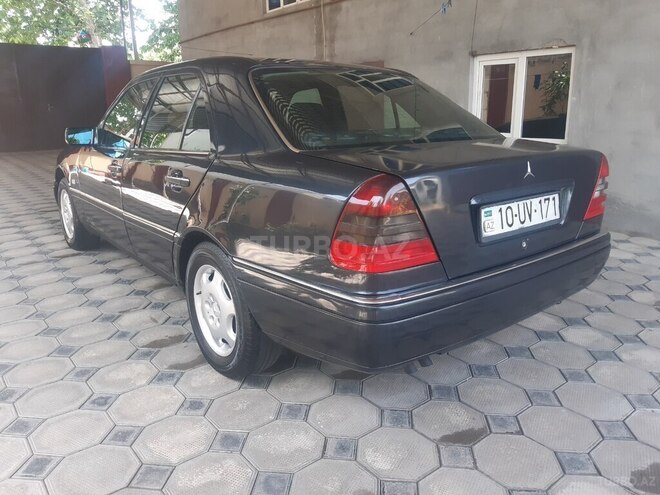Mercedes C 180 1996, 453,621 km - 1.8 l - Biləsuvar