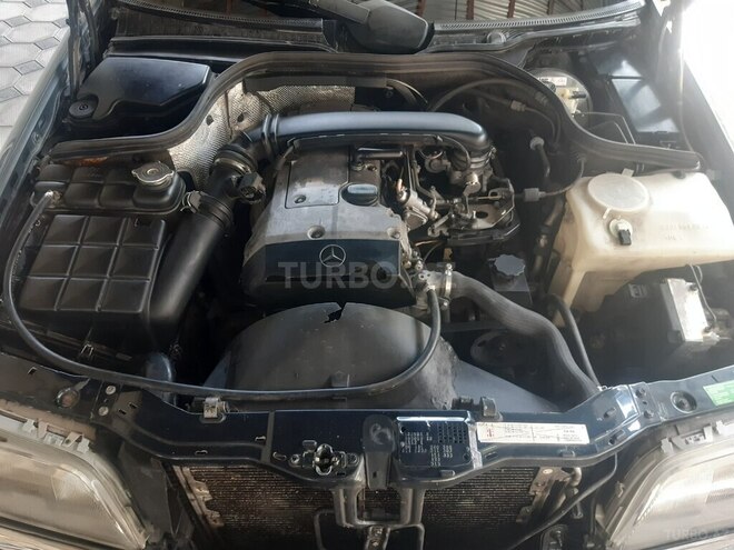 Mercedes C 180 1996, 453,621 km - 1.8 l - Biləsuvar
