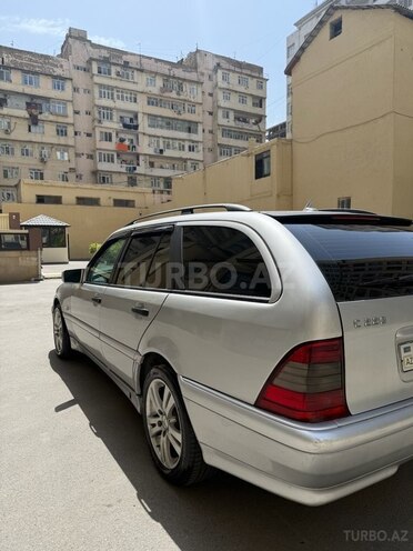 Mercedes C 220 d 2000, 211,112 km - 2.2 л - Bakı