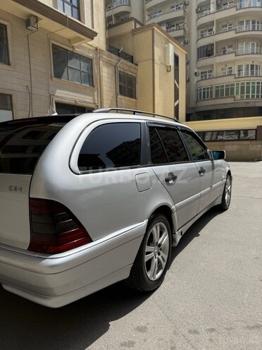 Mercedes C 220 d 2000, 211,112 km - 2.2 л - Bakı