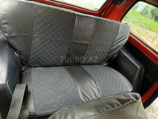 LADA (VAZ) Niva 1991, 165,000 km - 1.6 l - 