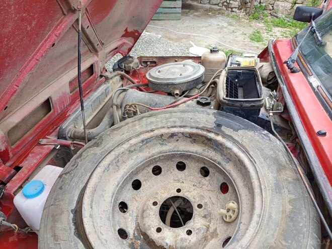 LADA (VAZ) Niva 1991, 165,000 km - 1.6 l - 