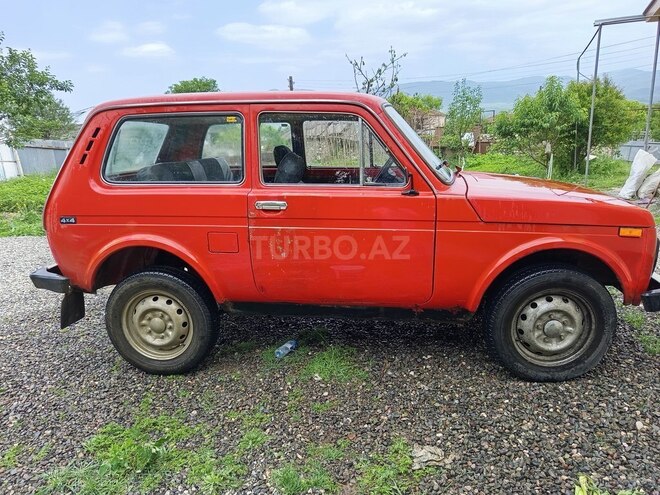 LADA (VAZ) Niva 1991, 165,000 km - 1.6 l - 
