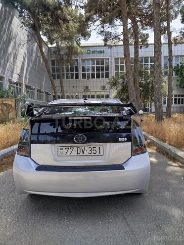 Toyota Prius 2009, 320,000 km - 1.8 l - Bakı
