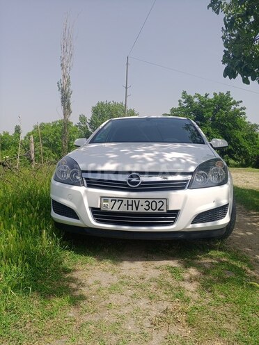 Opel Astra 2009, 209,780 km - 1.4 l - Ağstafa