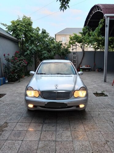 Mercedes C 240 2000, 330,120 km - 2.4 l - Xırdalan