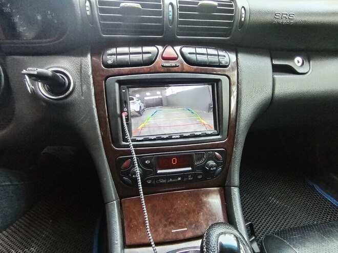 Mercedes C 240 2000, 330,120 km - 2.4 l - Xırdalan