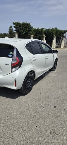 Toyota Aqua 2019, 145,000 km - 1.5 л - Bakı