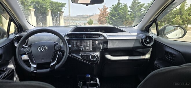 Toyota Aqua 2019, 145,000 km - 1.5 л - Bakı