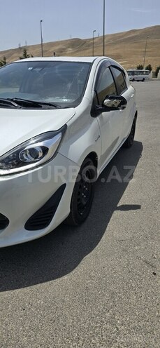 Toyota Aqua 2019, 145,000 km - 1.5 л - Bakı