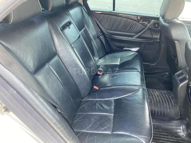 Mercedes E 280 2000, 428,183 km - 2.8 l - Bərdə