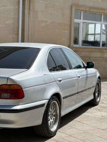 BMW 525 2000, 331,000 km - 2.5 l - Sumqayıt