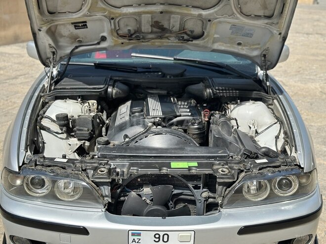 BMW 525 2000, 331,000 km - 2.5 l - Sumqayıt