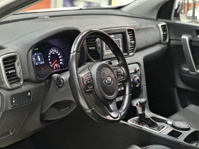 Kia Sportage-13