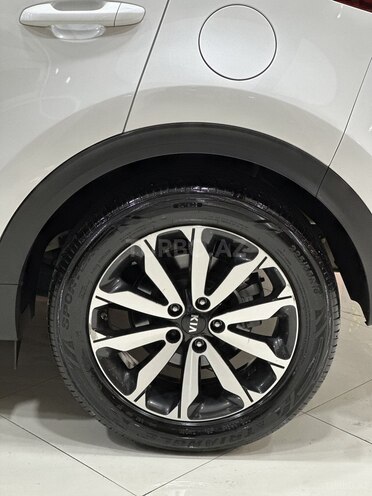 Kia Sportage-11